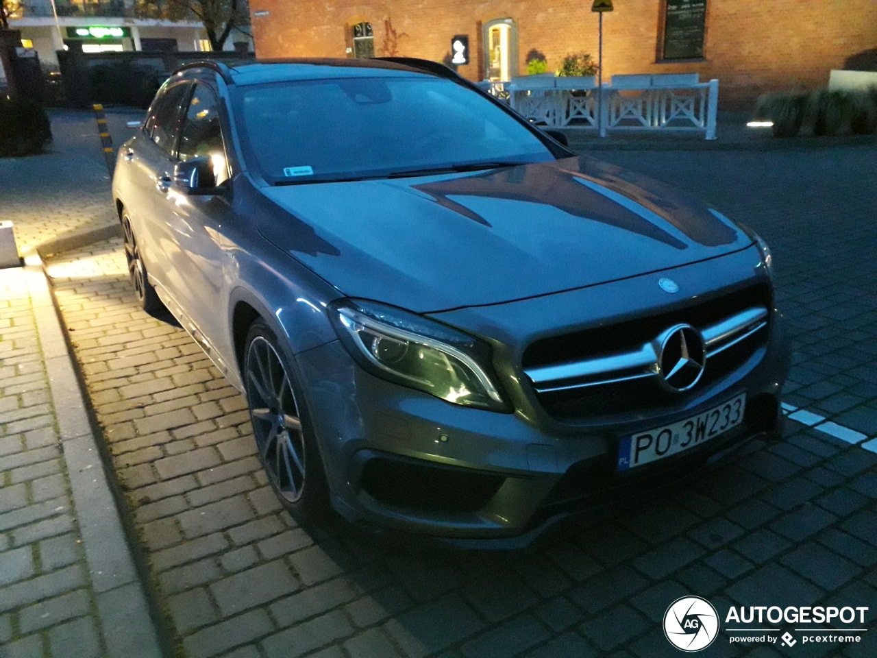 Mercedes-AMG GLA 45 X156