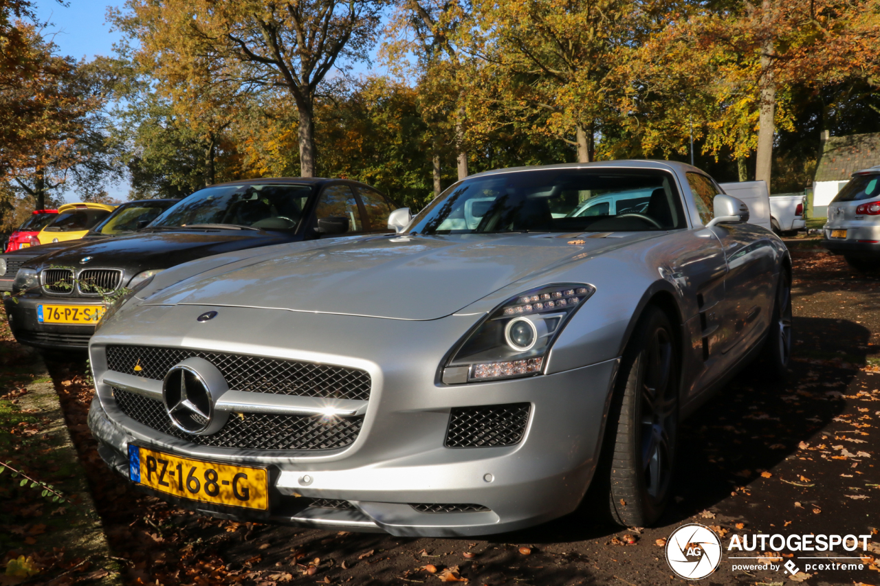 Mercedes-Benz SLS AMG