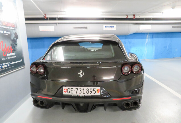 Ferrari GTC4Lusso