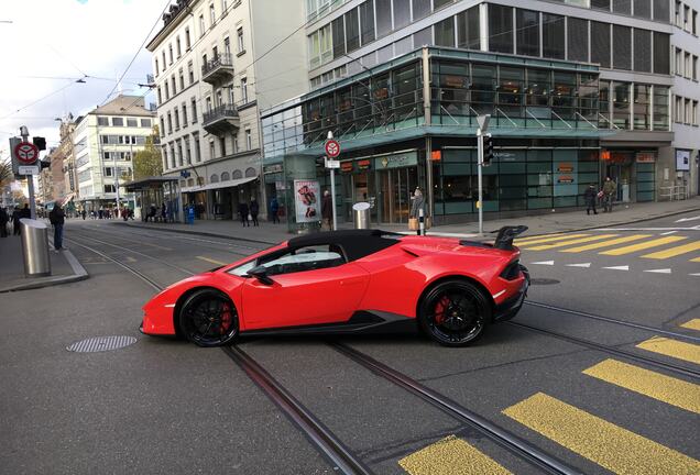 Lamborghini Huracán LP640-4 Performante Spyder