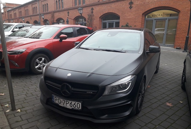 Mercedes-AMG CLA 45 Shooting Brake X117