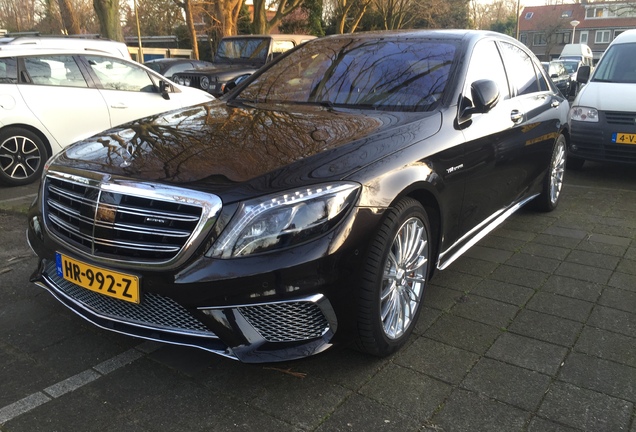 Mercedes-Benz S 65 AMG V222