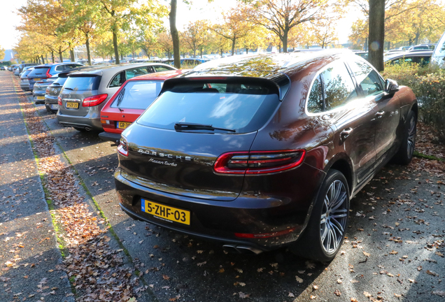 Porsche 95B Macan Turbo