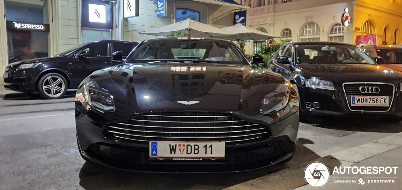 Aston Martin DB11 V8