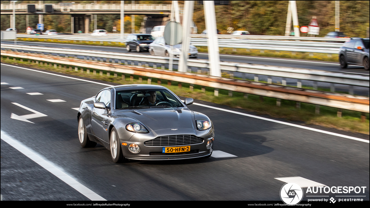 Aston Martin Vanquish S