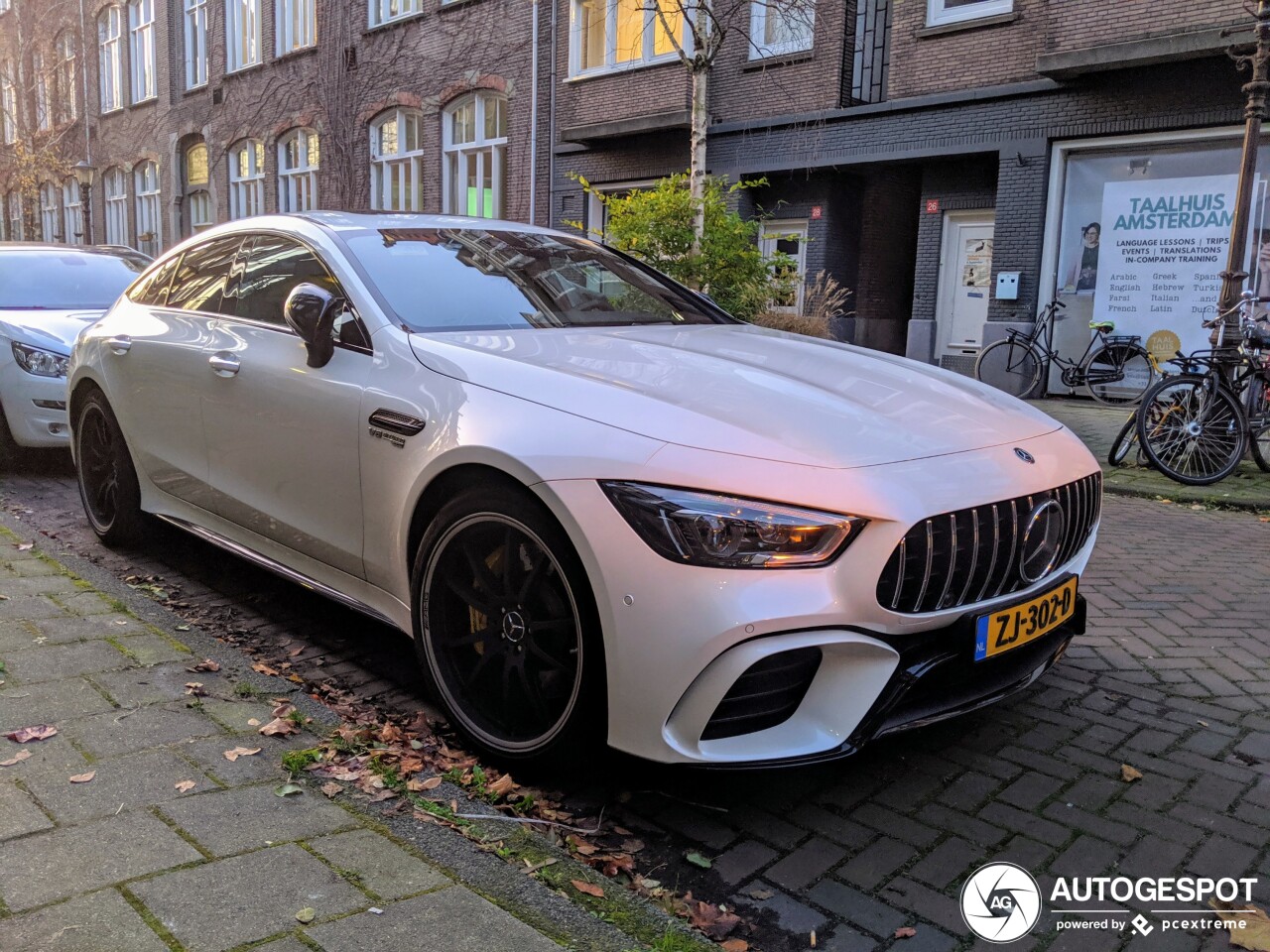 Mercedes-AMG GT 63 S X290