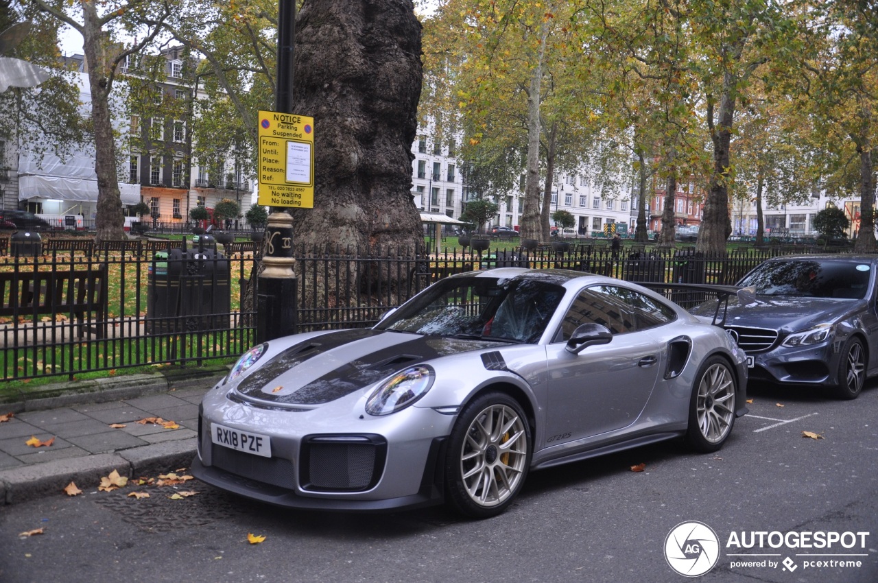 Porsche 991 GT2 RS Weissach Package