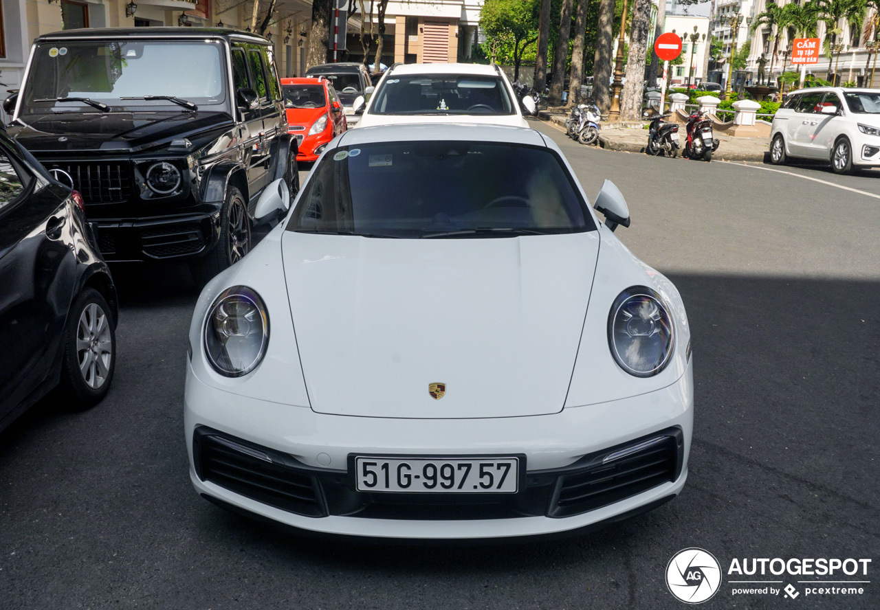 Porsche 992 Carrera S