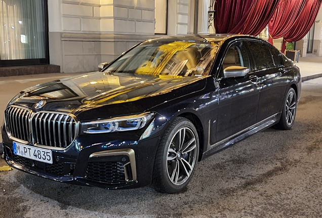 BMW M760Li xDrive 2019