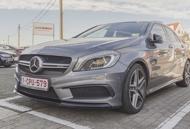 Mercedes-Benz A 45 AMG