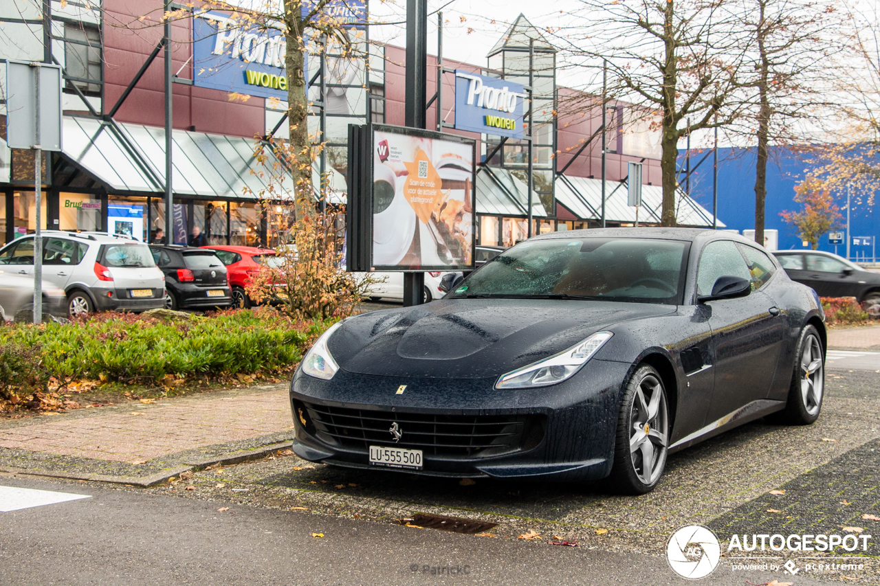 Ferrari GTC4Lusso