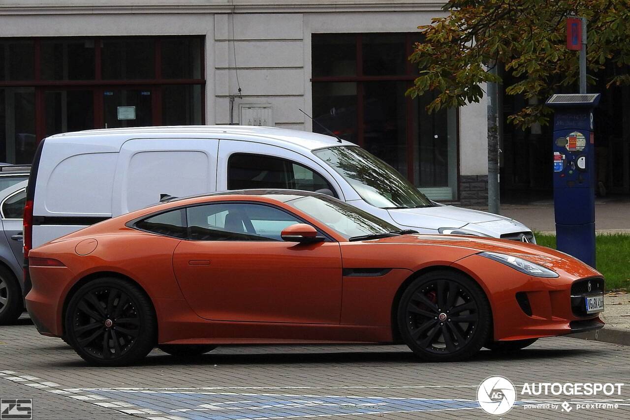 Jaguar F-TYPE S Coupé