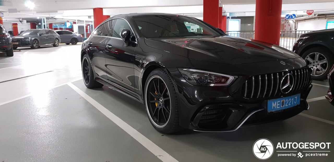 Mercedes-AMG GT 63 S X290