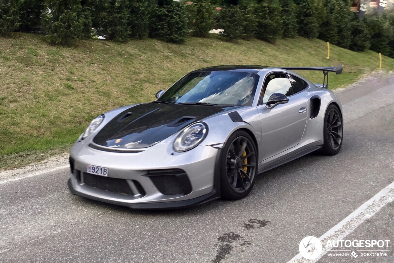 Porsche 991 GT3 RS MkII Weissach Package