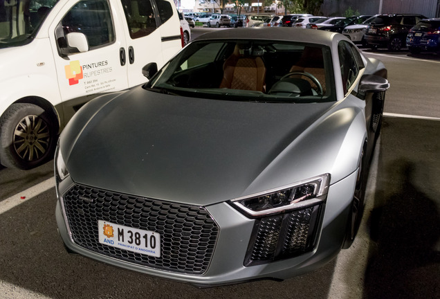 Audi R8 V10 2015