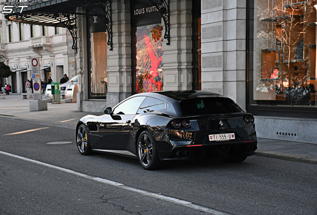 Ferrari GTC4Lusso