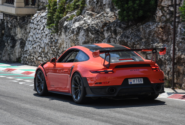 Porsche 991 GT2 RS Weissach Package