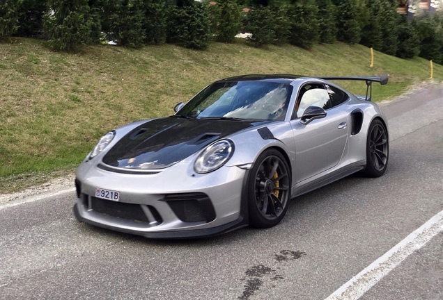 Porsche 991 GT3 RS MkII Weissach Package