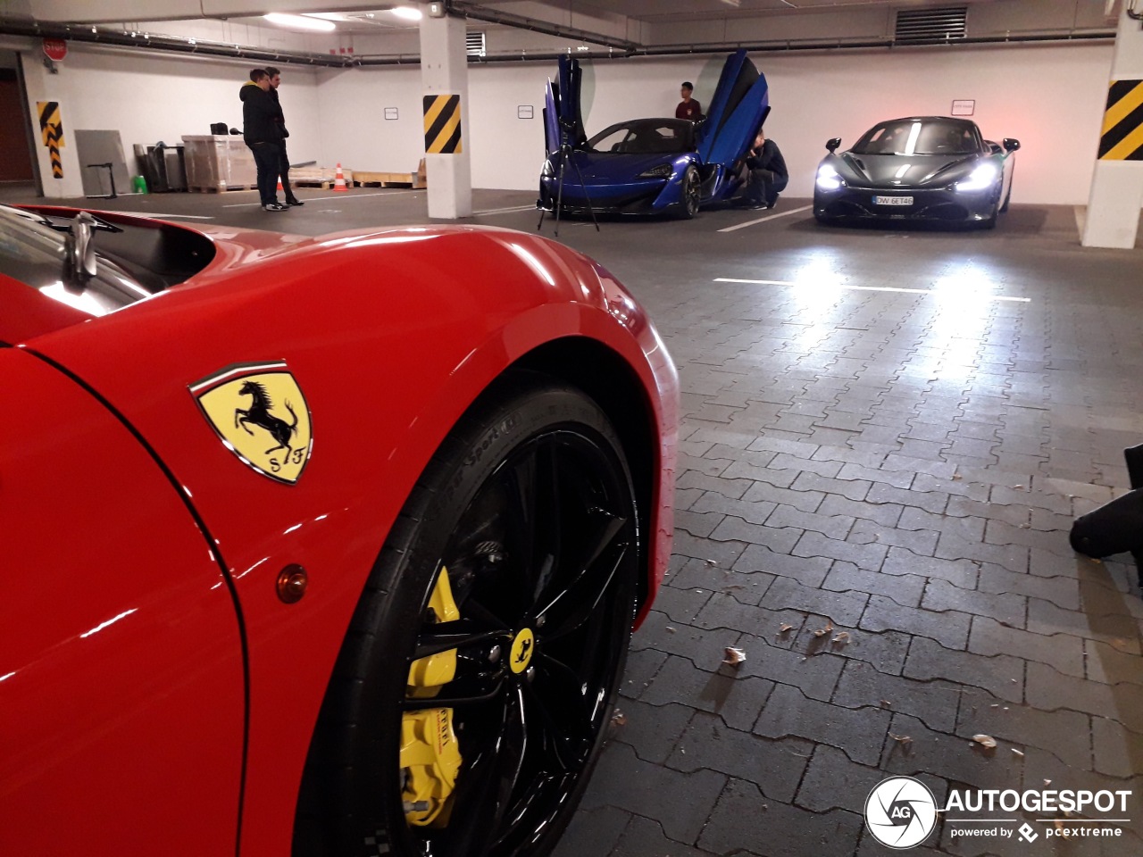 Ferrari 488 Spider