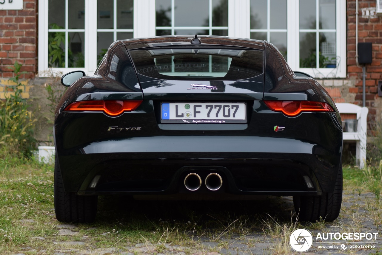 Jaguar F-TYPE S Coupé