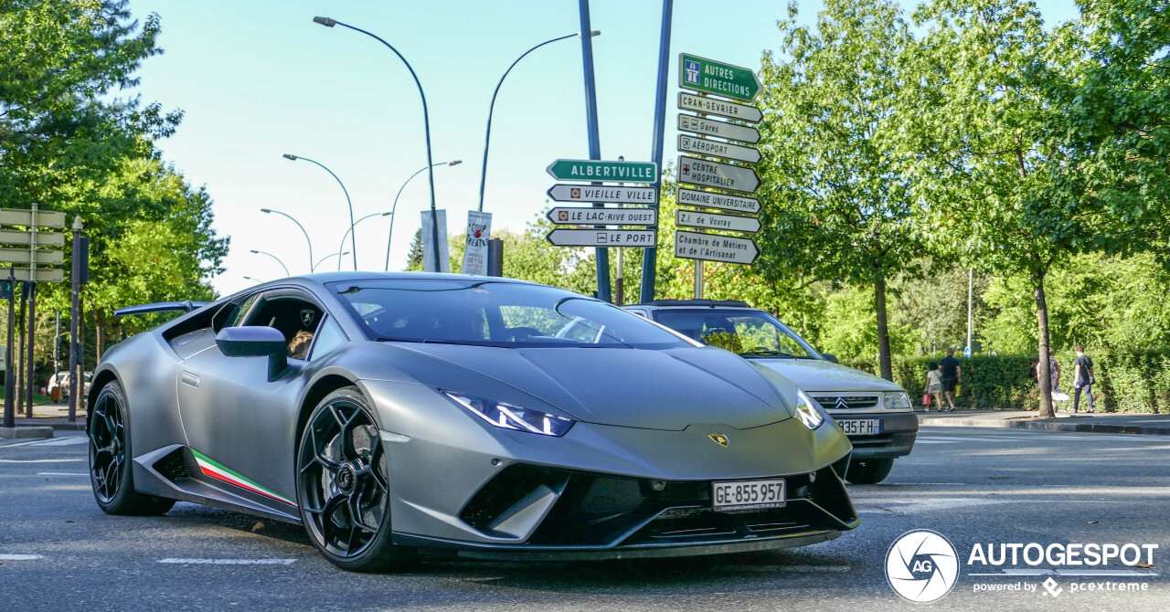 Lamborghini Huracán LP640-4 Performante