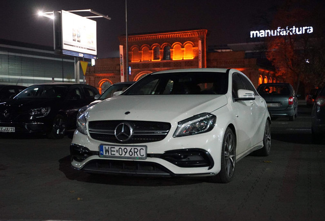 Mercedes-AMG A 45 W176 2015