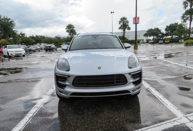 Porsche 95B Macan GTS