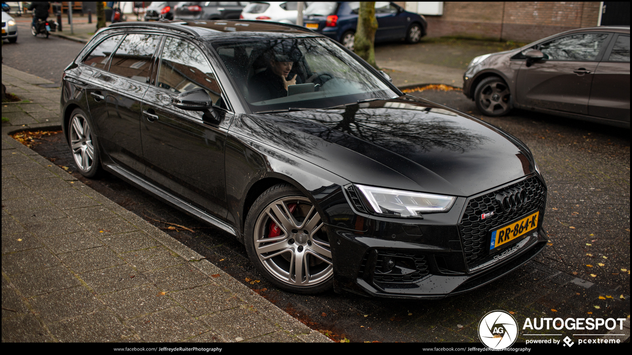 Audi RS4 Avant B9