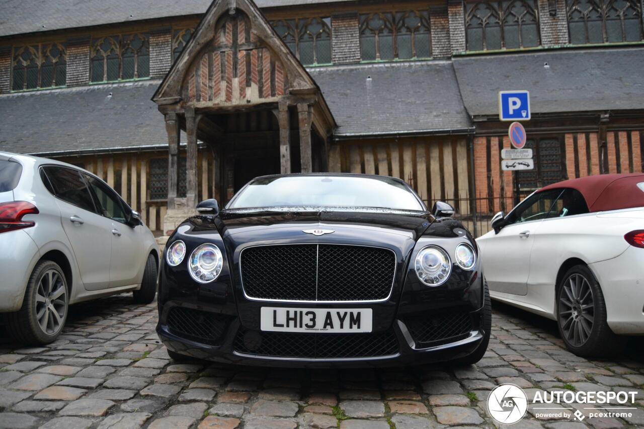 Bentley Continental GTC V8