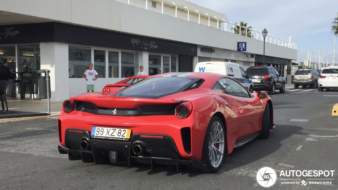 Ferrari 488 Pista