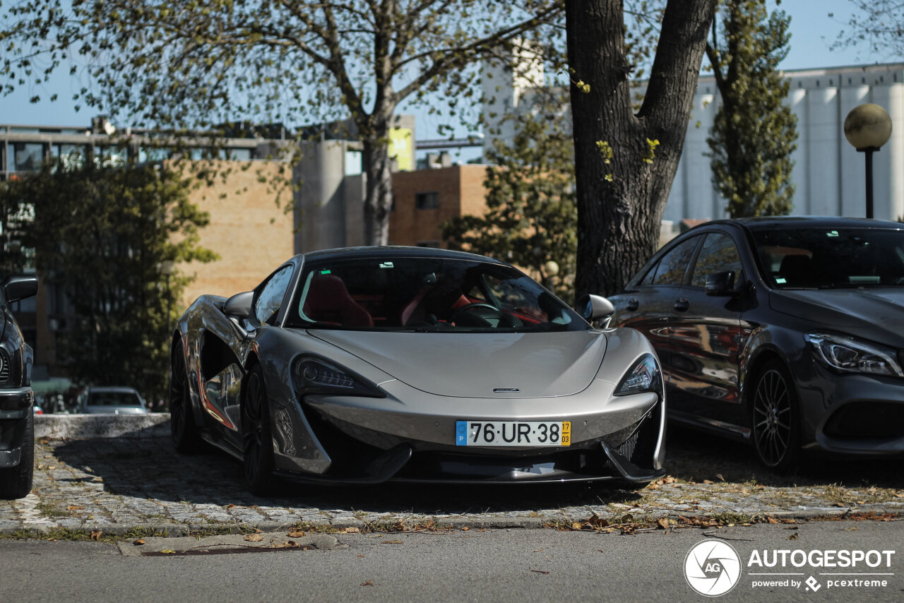 McLaren 570GT