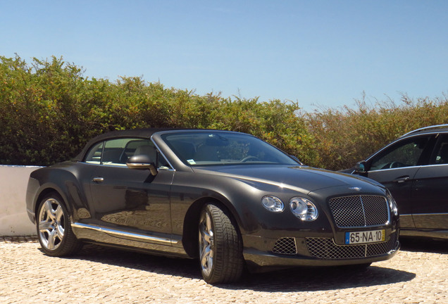 Bentley Continental GTC 2012