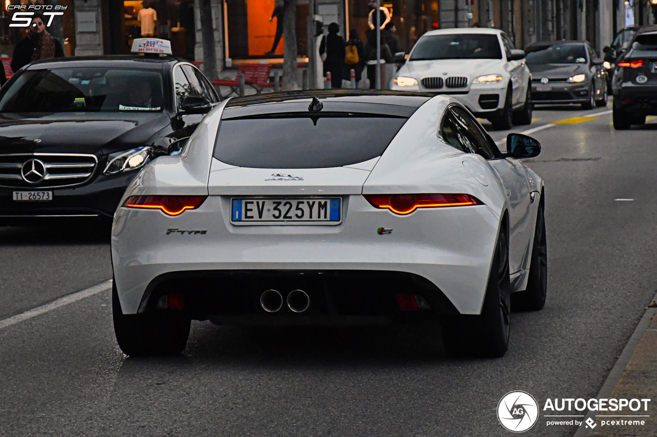 Jaguar F-TYPE S Coupé