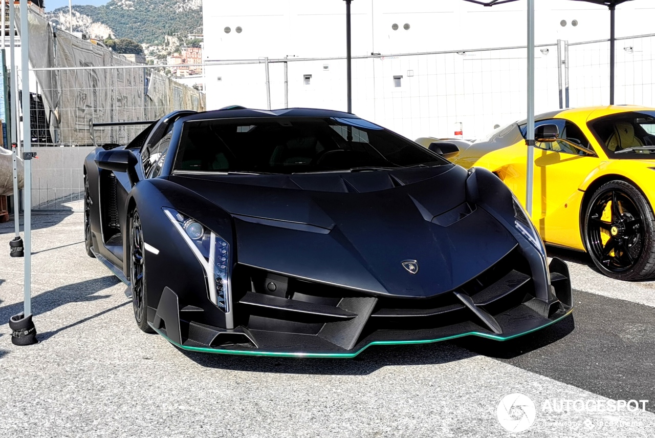 Lamborghini Veneno LP750-4 Roadster