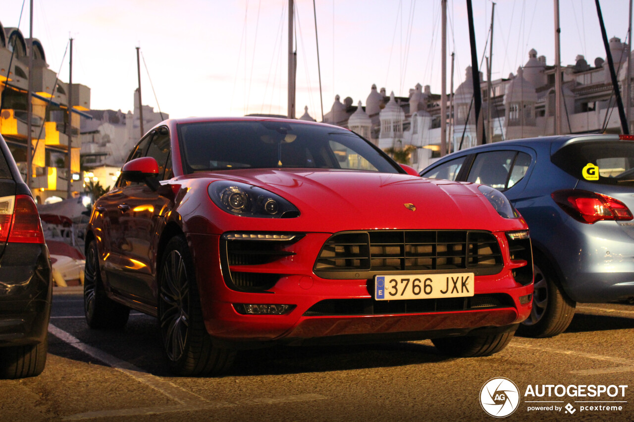 Porsche 95B Macan GTS