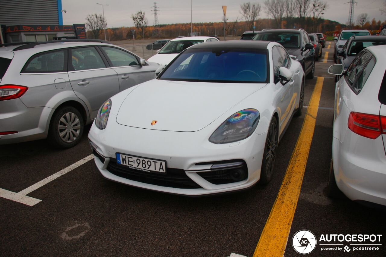 Porsche 971 Panamera Turbo S E-Hybrid