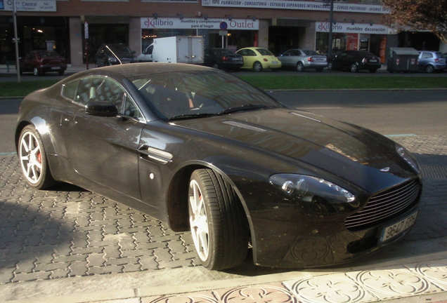 Aston Martin V8 Vantage