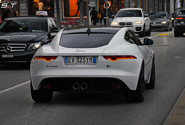 Jaguar F-TYPE S Coupé