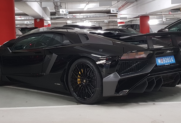 Lamborghini Aventador LP750-4 SuperVeloce