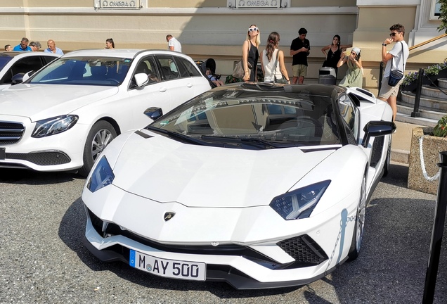 Lamborghini Aventador S LP740-4 Roadster