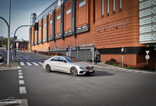 Mercedes-AMG S 63 V222