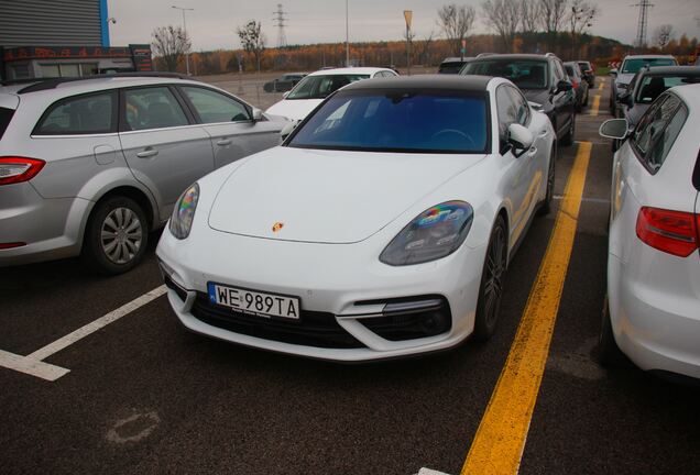 Porsche 971 Panamera Turbo S E-Hybrid