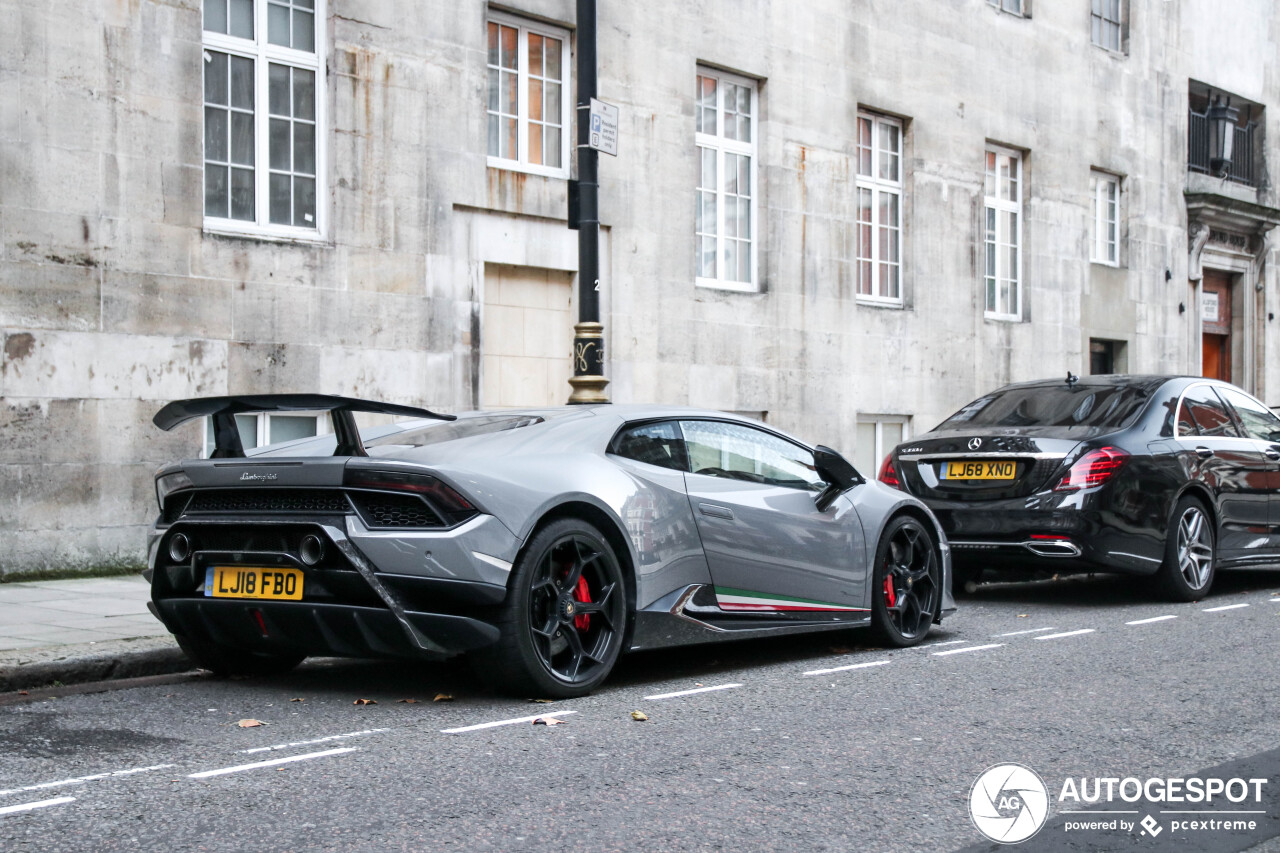 Lamborghini Huracán LP640-4 Performante