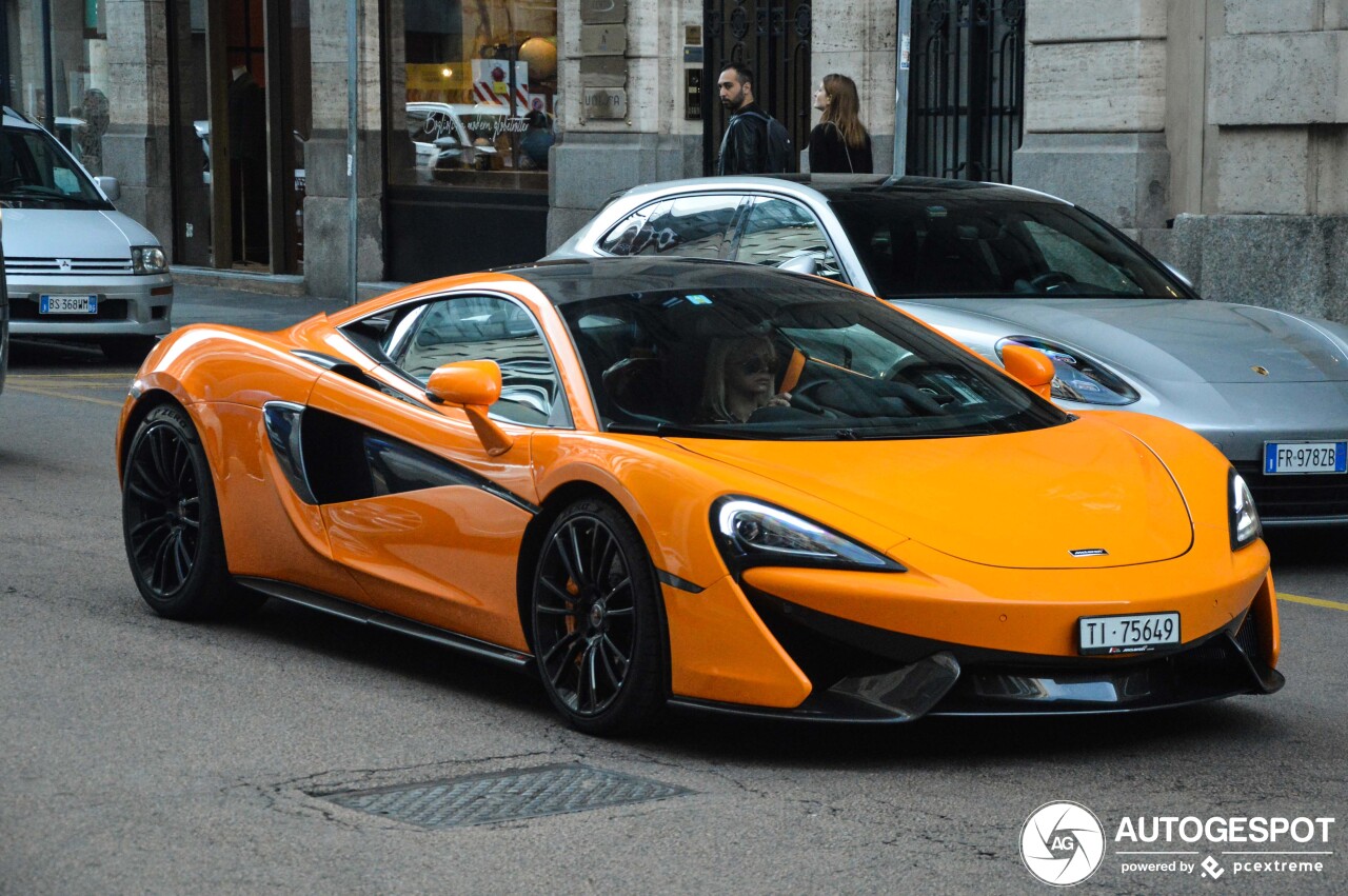 McLaren 570S