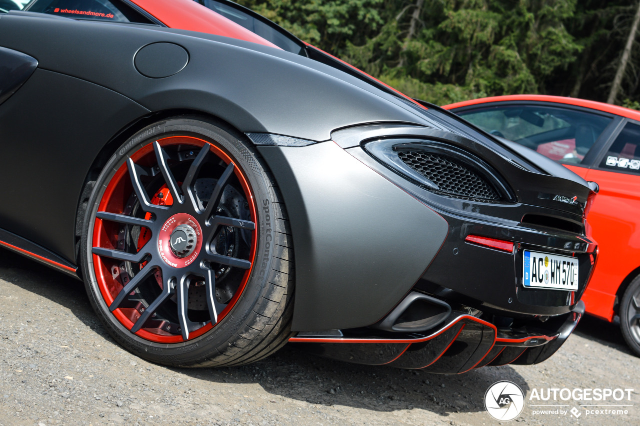 McLaren 570S