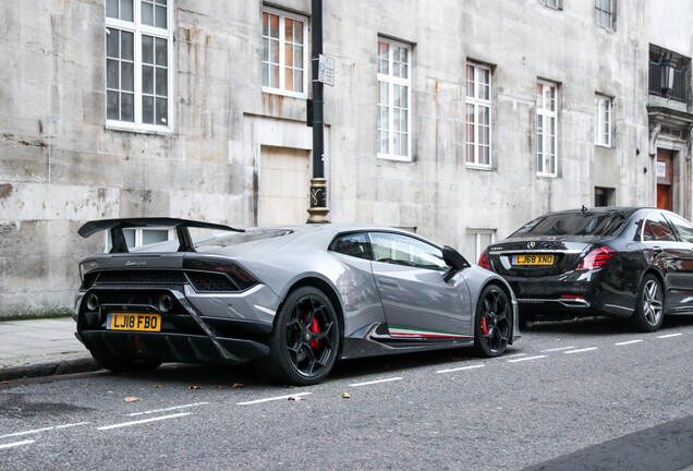 Lamborghini Huracán LP640-4 Performante