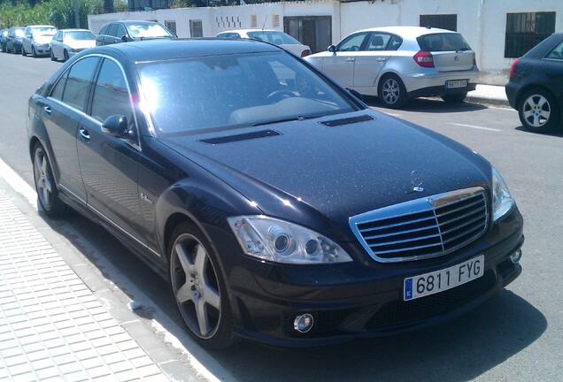 Mercedes-Benz S 63 AMG W221