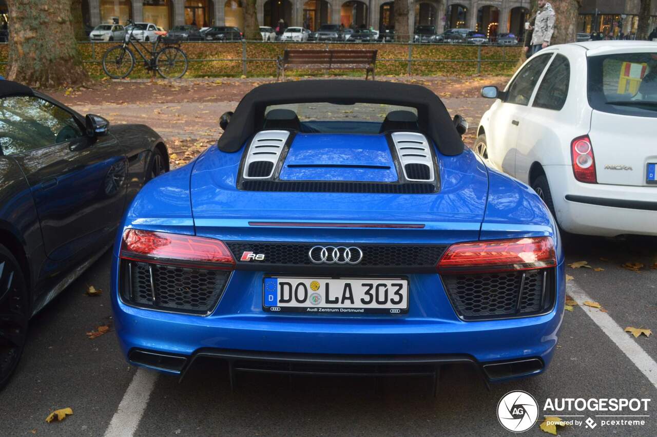 Audi R8 V10 Spyder 2016