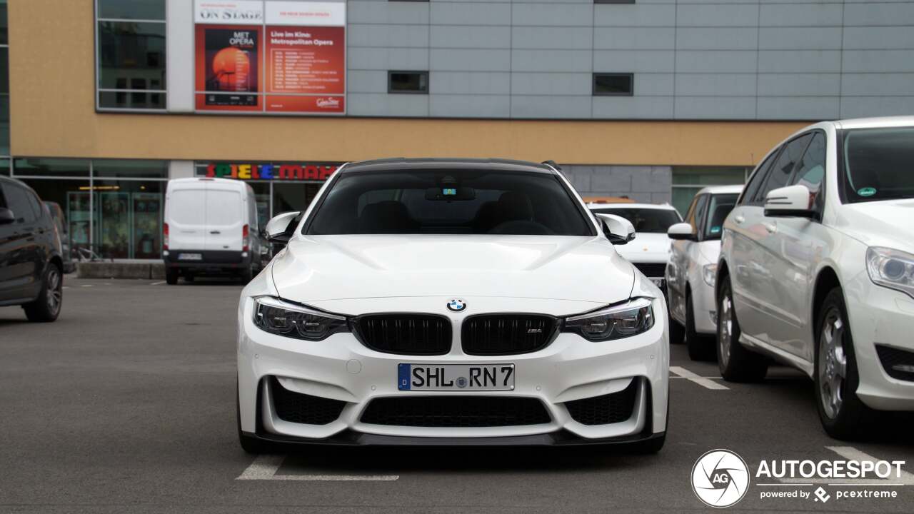 BMW M4 F82 CS