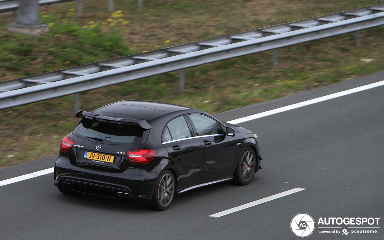 Mercedes-AMG A 45 W176 2015